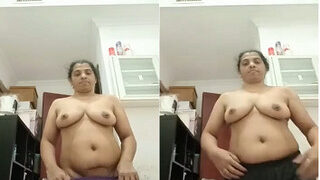 Lankan Bhabhi Shows Her Boobs And Pussy | FSI Blog