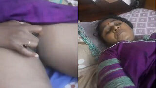 Desi Wife Play With Her Pussy | Viral MMS Desi