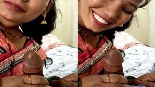 Desi Wife Sucking Dick | Viral MMS Desi
