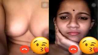 Desi Girl Shows Her Boobs On VC | FSI Blog