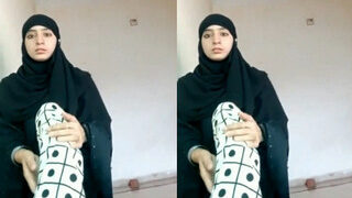 Horny Paki Girl Shows Nude Body And Fingering Part 4 | Viral MMS Desi