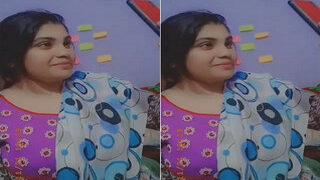 Horny Desi Girl Shows Her Big Boobs Part 2 | Viral MMS Desi