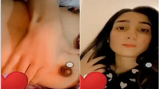 Desi Girl Shows Boobs | FSI Blog