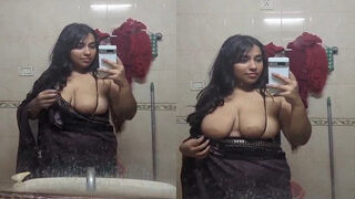 Sexy Desi Girl Shows Her Big Boobs | FSI Blog