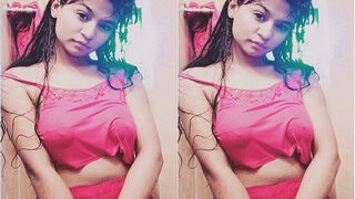 Desi Girl Shows Her Boobs | FSI Blog