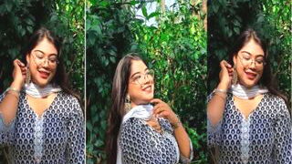 Horny Desi Girl Shows And Fingering | FSI Blog